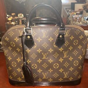 Louis Vuitton Alma Bag